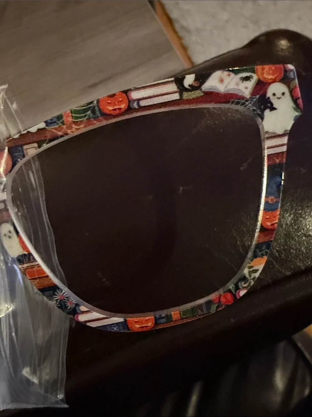 Pair eyewear HALLOWEEN The Haunted Bookcase topper for Harper